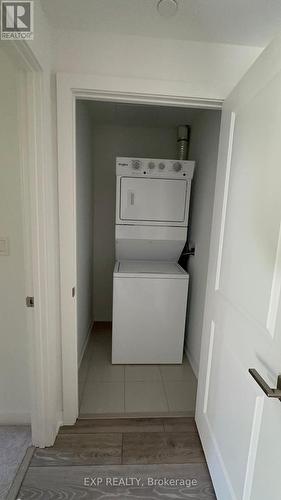 Th21 - 4005 Hickory Drive, Mississauga, ON - Indoor Photo Showing Laundry Room