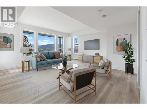 2895 Partridge Drive, Penticton, BC - Indoor Photo Showing Living Room