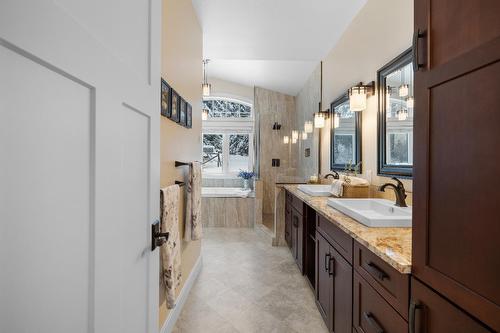 15001 Anderson Road, Gray Creek, BC - Indoor Photo Showing Bathroom