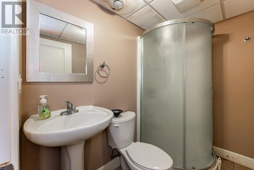 6464 Giscome Road, Prince George, BC - Indoor Photo Showing Bathroom