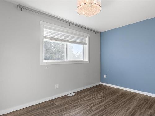471 Young St, Parksville, BC - Indoor Photo Showing Other Room
