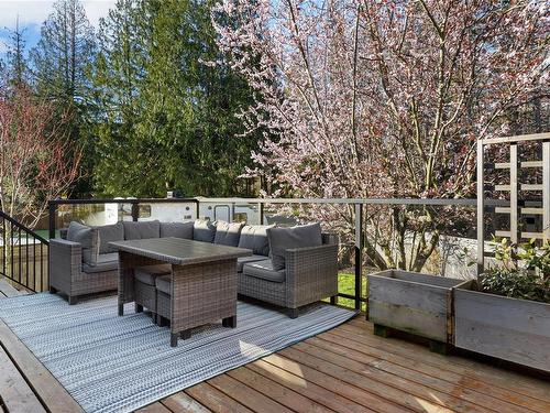 471 Young St, Parksville, BC - Outdoor With Deck Patio Veranda