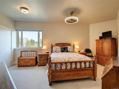 302-2732 Matson Rd, Langford, BC - Indoor Photo Showing Bedroom