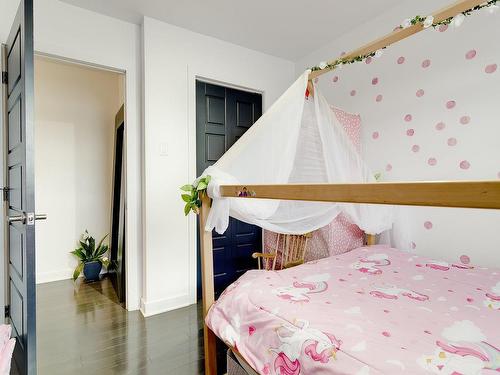 Chambre Ã Â coucher - 1315 Rue Balmoral, Longueuil (Saint-Hubert), QC - Indoor Photo Showing Bedroom