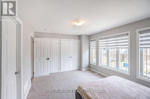 28 Everton Dr, Guelph, ON - Indoor Photo Showing Bedroom