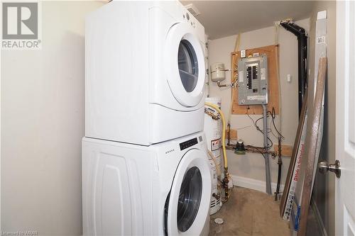 1180 Countrystone Drive Unit# 7B, Kitchener, ON - Indoor Photo Showing Laundry Room