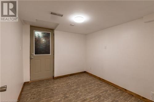 910 26Th Street E, Owen Sound, ON - Indoor Photo Showing Other Room