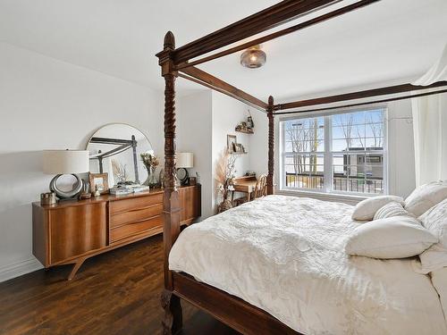 Master bedroom - 2460 Crois. De Mons, Clarenceville, QC - Indoor Photo Showing Bedroom