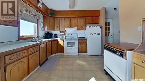 Gonsch Acreage, Longlaketon Rm No. 219, SK - Indoor Photo Showing Kitchen