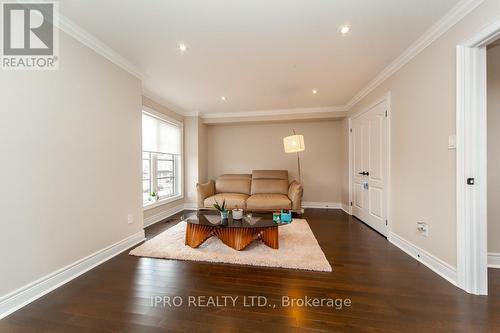 5 Lowther Ave, Richmond Hill, ON - Indoor