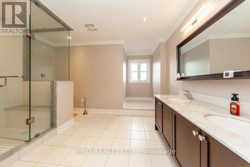 5 Lowther Ave, Richmond Hill, ON - Indoor Photo Showing Bathroom