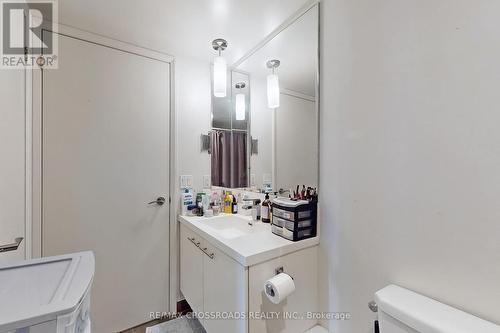 #2508 -5 Valhalla Inn Rd, Toronto, ON - Indoor Photo Showing Bathroom