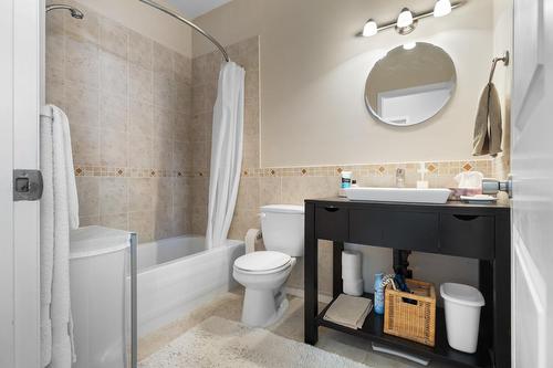 16117 Highway 3A, Crawford Bay, BC - Indoor Photo Showing Bathroom
