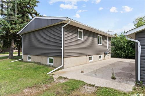201 6Th Avenue E, Watrous, SK - Outdoor With Exterior
