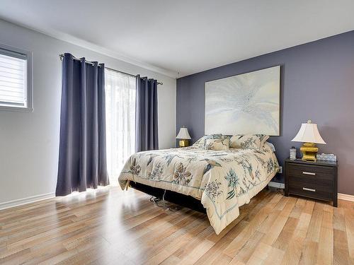 Master bedroom - 435 Ch. Masson, Sainte-Marguerite-Du-Lac-Masson, QC - Indoor Photo Showing Bedroom