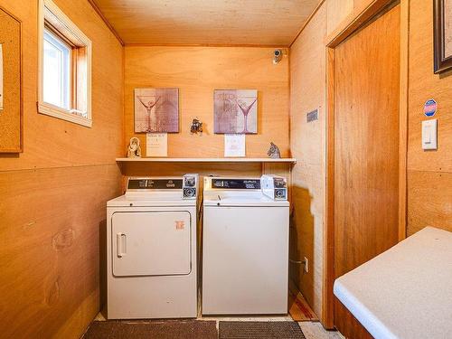 Autre - 435 Ch. Masson, Sainte-Marguerite-Du-Lac-Masson, QC - Indoor Photo Showing Laundry Room