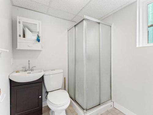 IntergÃ©nÃ©ration - 648 Place Roussin, Joliette, QC - Indoor Photo Showing Bathroom