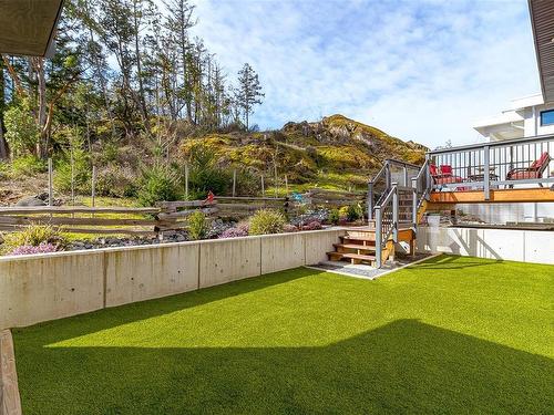521 Elevation Pointe Terr, Colwood, BC - Outdoor With Backyard