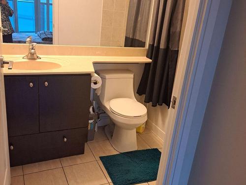 207-60 Absolute Ave, Mississauga, ON - Indoor Photo Showing Bathroom