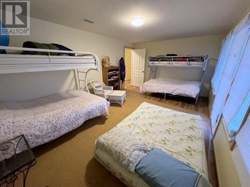 117 7101 Sakinaw Woods Drive, Pender Harbour, BC - Indoor Photo Showing Bedroom