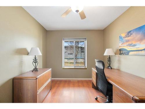 1950 13 Street, Salmon Arm, BC - Indoor Photo Showing Office