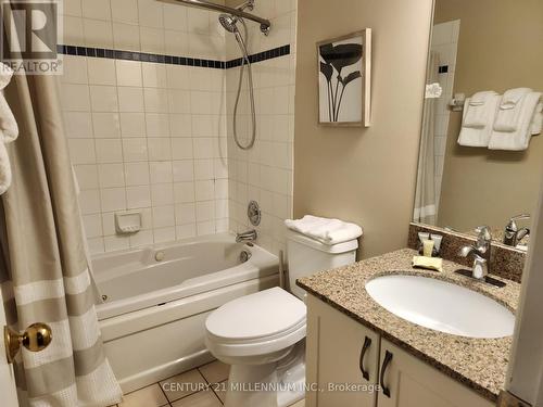 816 - 796468 Grey 19 Road, Blue Mountains, ON - Indoor Photo Showing Bathroom