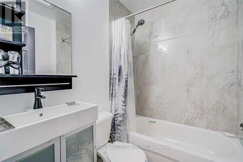 23 Sherwood Crescent, Belleville, ON - Indoor Photo Showing Bathroom