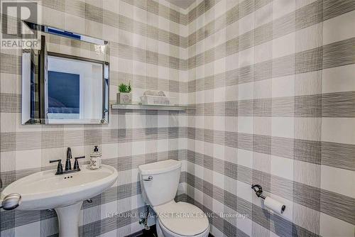 23 Sherwood Crescent, Belleville, ON - Indoor Photo Showing Bathroom