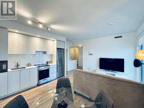 #2503 -49 East Liberty St, Toronto, ON - Indoor Photo Showing Kitchen