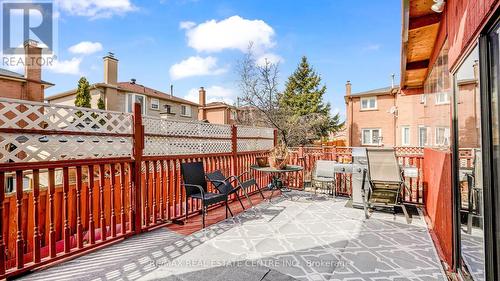 4489 Weymouth Commons Cres, Mississauga, ON - Outdoor