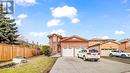 4489 Weymouth Commons Cres, Mississauga, ON  - Outdoor 