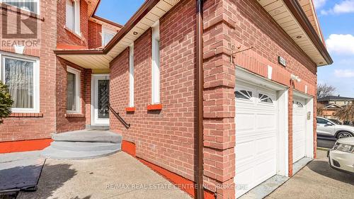 4489 Weymouth Commons Cres, Mississauga, ON - Outdoor