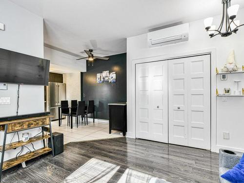 Overall view - 6042 Rue Tousignan, Laval (Auteuil), QC - Indoor Photo Showing Other Room