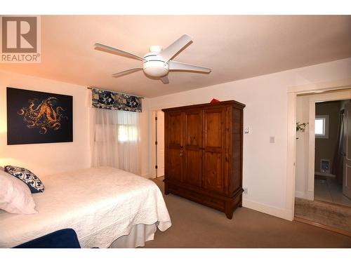 409 Hummingbird Avenue, Vernon, BC - Indoor Photo Showing Bedroom