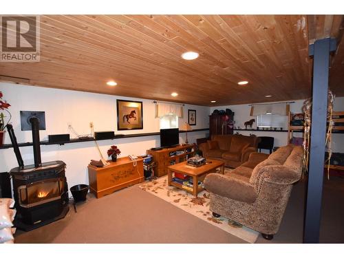 409 Hummingbird Avenue, Vernon, BC - Indoor With Fireplace