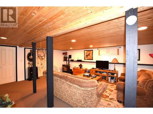 409 Hummingbird Avenue, Vernon, BC - Indoor Photo Showing Other Room
