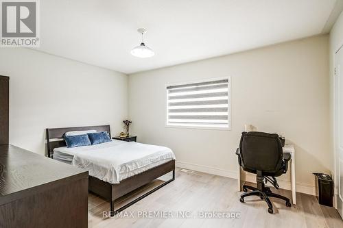 57 Mount Hope Rd, Caledon, ON - Indoor Photo Showing Bedroom