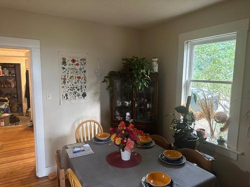 16 View Street, Nelson, BC - Indoor Photo Showing Dining Room