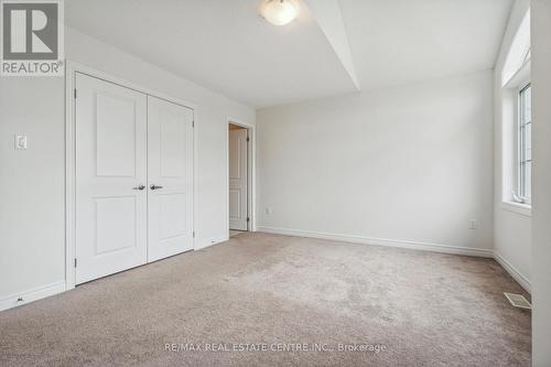 1042 Cole Street, Innisfil, ON - Indoor Photo Showing Other Room