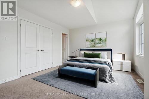 1042 Cole St, Innisfil, ON - Indoor Photo Showing Bedroom