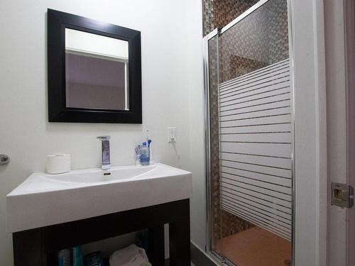 Salle de bains - 78B Av. Victoria, Pointe-Claire, QC - Indoor Photo Showing Bathroom