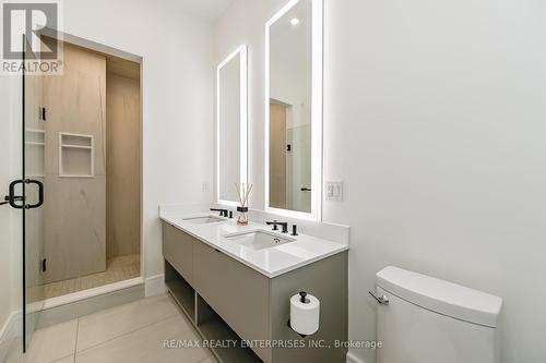 #Ph05 - 112 King Street E, Hamilton, ON - Indoor Photo Showing Bathroom