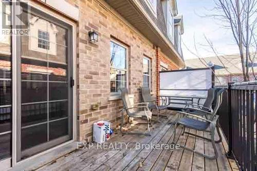 20 John Russell Lane W, Kitchener, ON - Outdoor With Deck Patio Veranda With Exterior