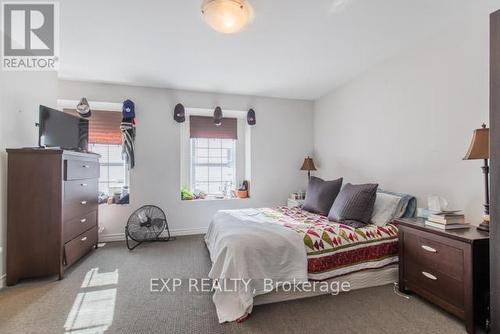 20 John Russell Lane W, Kitchener, ON - Indoor Photo Showing Bedroom