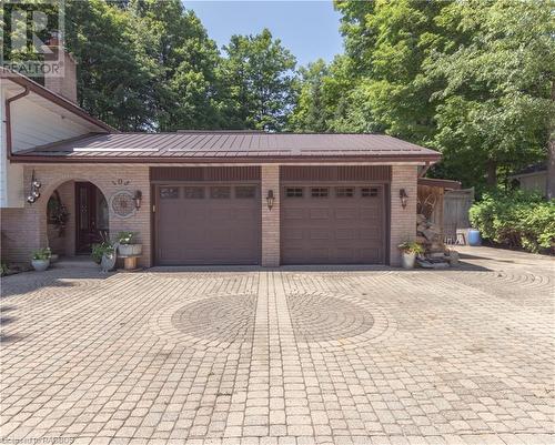 Attached double garage - 103 Fedy Drive, Sauble Beach North, ON - Outdoor