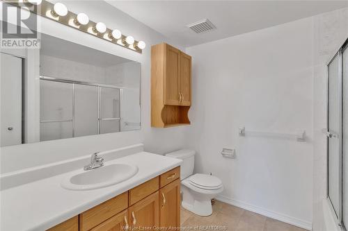 3855 Southwinds Unit# 403, Windsor, ON - Indoor Photo Showing Bathroom