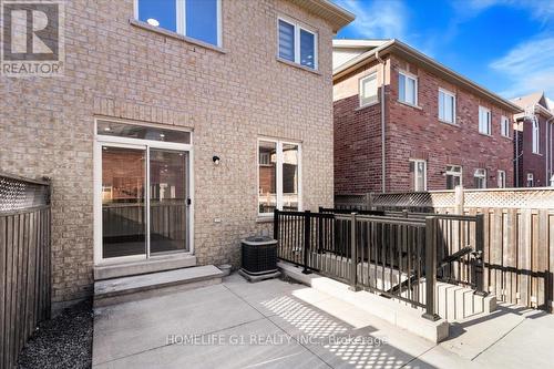 904 Oasis Drive, Mississauga, ON - Outdoor With Exterior