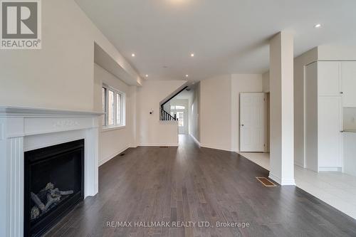3914 Koenig Rd, Burlington, ON - Indoor Photo Showing Living Room With Fireplace