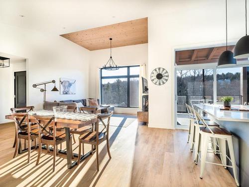 Vue d'ensemble - 3100-2620 Ch. Du Parc, Orford, QC - Indoor Photo Showing Dining Room