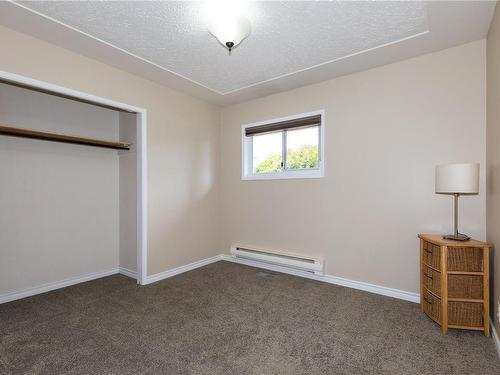 2135 Willemar Ave, Courtenay, BC - Indoor Photo Showing Other Room